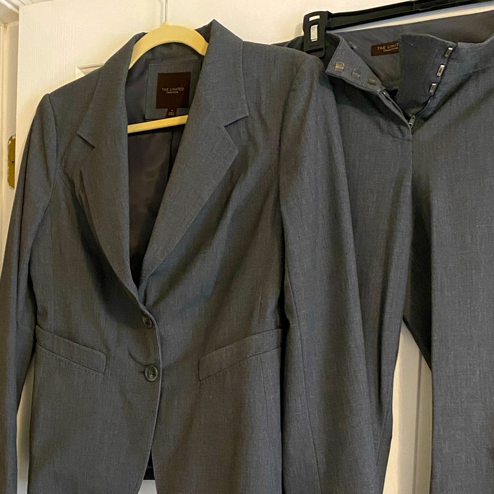 Women’s Suit